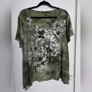 Shannon Ford Woman Graphic Floral Top, Green, Size 3X